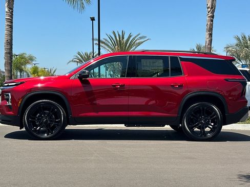 New 2026 Chevrolet Traverse LT FWD image 7