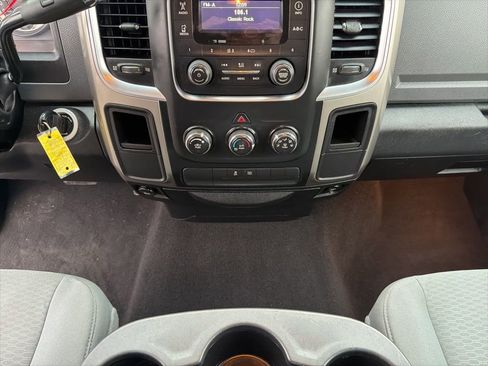Used 2013 RAM 1500 Classic SLT image 36