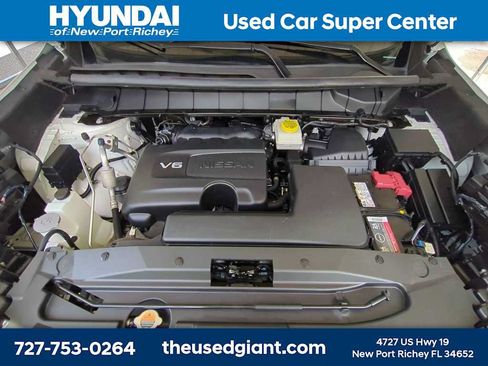 Used 2023 Nissan Pathfinder Platinum FWD image 14