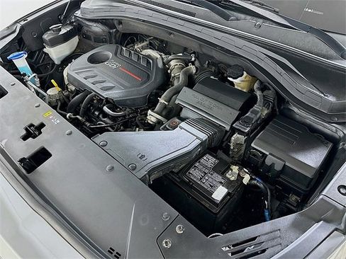 Used 2020 Hyundai Santa Fe Limited image 30