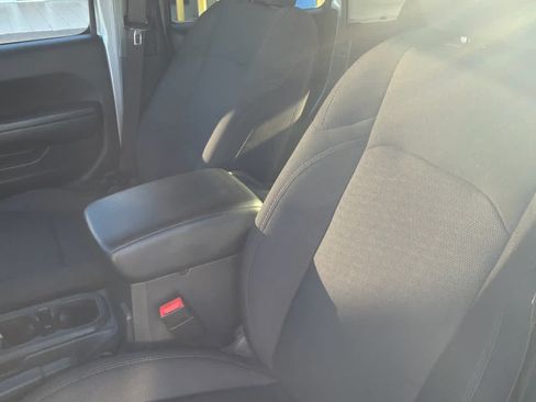 Used 2020 Jeep Wrangler Unlimited Sport S AWD/4WD image 19