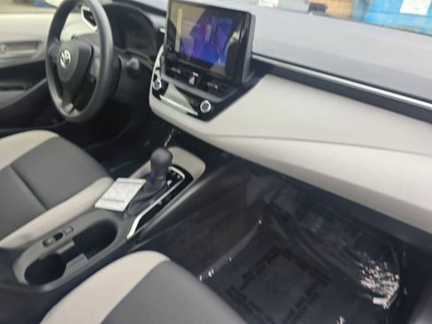 Used 2026 Toyota Corolla LE w/ LE Premium Package image 12