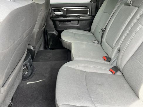 Used 2024 RAM 2500 Big Horn AWD/4WD image 14