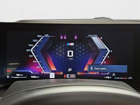 Used 2025 BMW X7 M60i image 10