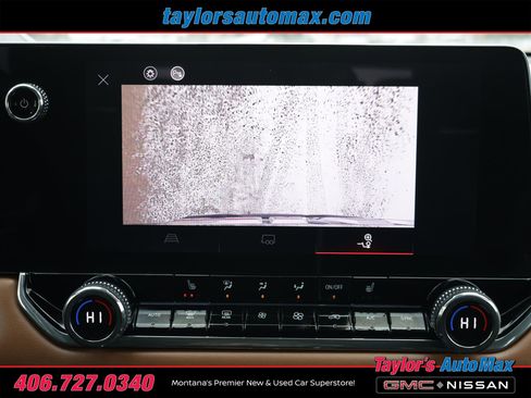 Used 2025 GMC Canyon AT4 image 16