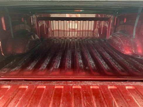 Used 2019 RAM 1500 Big Horn image 9