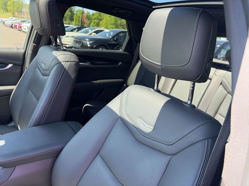 Used 2023 Cadillac XT5 Premium Luxury AWD/4WD image 11