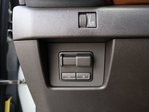 New 2025 GMC Canyon AT4 w/ Nightfall Edition image 23