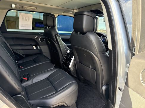 Used 2019 Land Rover Range Rover Sport Autobiography image 12