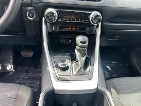 Certified 2025 Toyota RAV4 XLE AWD/4WD image 27