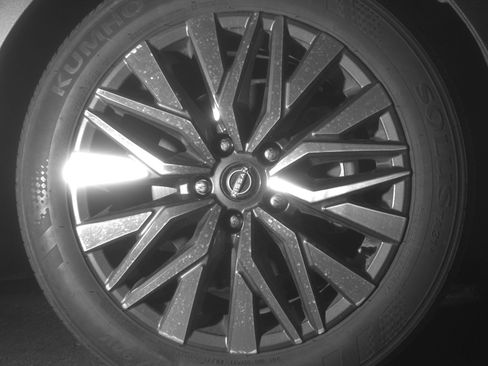 Used 2025 Nissan Altima 2.5 SV image 13