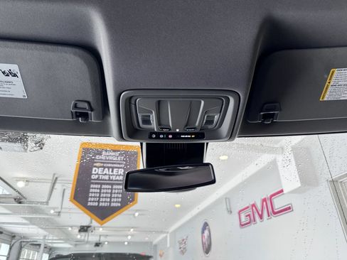 Certified 2024 GMC Sierra 1500 SLT w/ X31 Off-Road Package AWD/4WD image 26