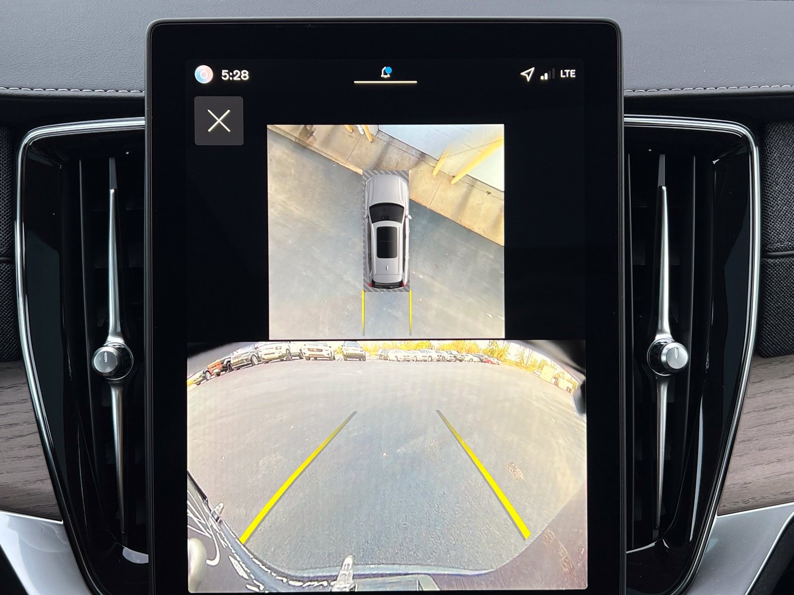 New 2026 Volvo XC90 T8 Plus w/ Protection Package AWD/4WD image 33