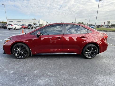 Certified 2025 Toyota Corolla SE image 5