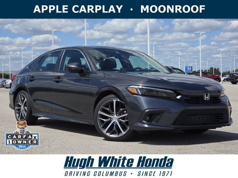 Used 2023 Honda Civic Touring image 1