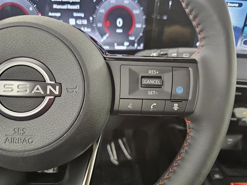 New 2025 Nissan Kicks SR w/ SR Premium Package image 30