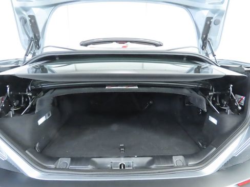 Used 2019 Ferrari Portofino image 34