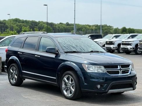 Used 2013 Dodge Journey Crew w/ Driver Convenience Group FWD image 34