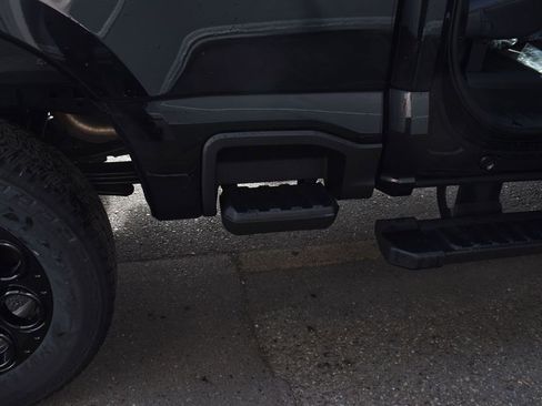 New 2025 Ford F250 Lariat w/ Lariat Ultimate Package image 14