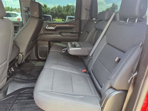 Used 2024 GMC Sierra 1500 Elevation w/ LPO, Elevation Black Package AWD/4WD image 24