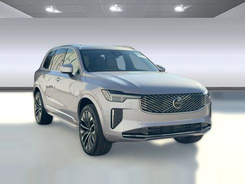 New 2026 Volvo XC90 B6 Plus w/ Protection Package Premier image 7