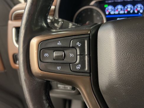 Used 2021 Chevrolet Suburban High Country image 16