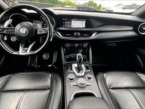 Used 2022 Alfa Romeo Stelvio Sprint AWD/4WD image 14