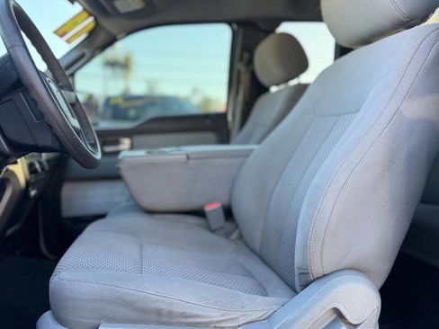 Used 2014 Ford F150 XLT image 16