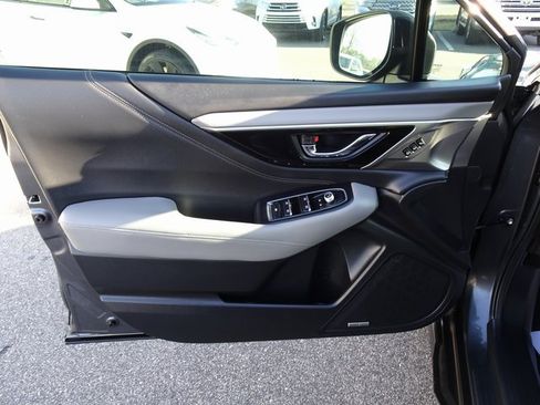 Used 2021 Subaru Outback Limited w/ Popular Package #2 image 11