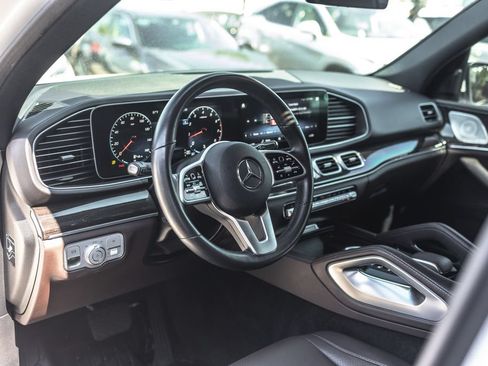 Used 2021 Mercedes-Benz GLE 350 4MATIC w/ Premium Package image 10