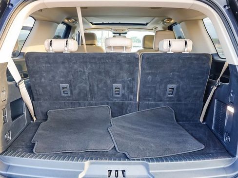 Used 2024 Ford Expedition Limited image 28