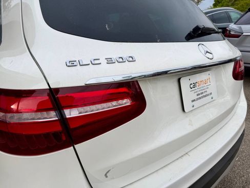 Used 2017 Mercedes-Benz GLC 300 4MATIC image 11
