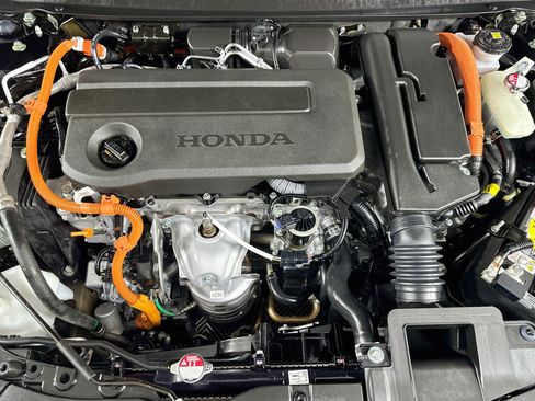 Used 2025 Honda Accord Sport image 31