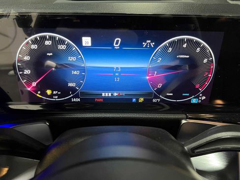 New 2026 Mercedes-Benz GLB 250 4MATIC image 30
