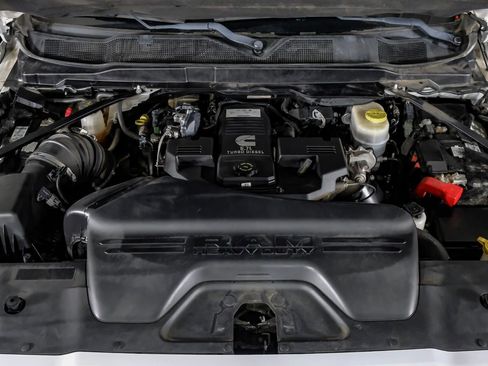 Used 2019 RAM 2500 Limited image 53