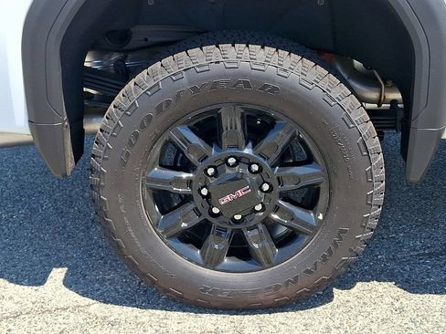 New 2026 GMC Sierra 2500 AT4 w/ AT4 Premium Plus Package AWD/4WD image 5