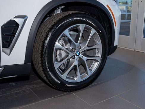 New 2026 BMW X5 xDrive40i image 6