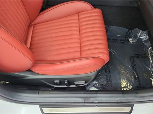 Used 2025 Genesis G70 2.5T w/ Sport Prestige Package image 23