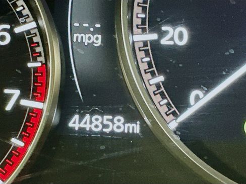 Used 2024 MAZDA MAZDA3 s image 19