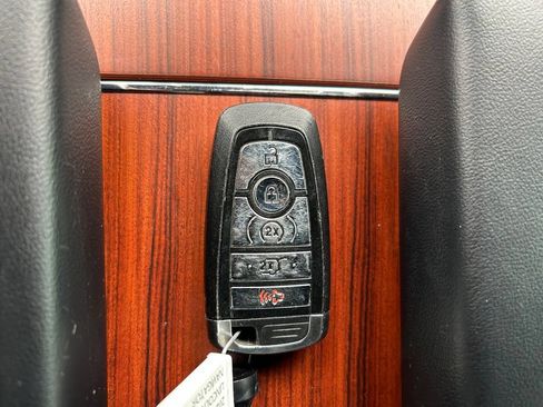 Used 2020 Lincoln Navigator Reserve w/ Luxury Package AWD/4WD image 40
