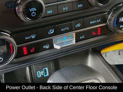 Used 2023 Ford Bronco Badlands w/ Sasquatch Package image 21