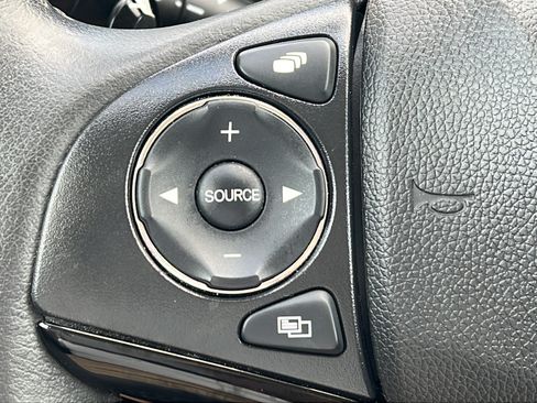 Used 2021 Honda HR-V EX-L image 21