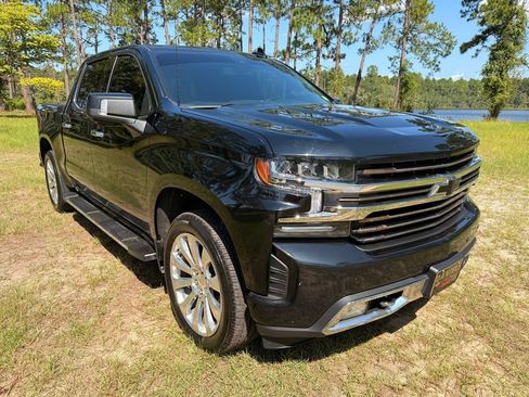 Used 2022 Chevrolet Silverado 1500 High Country w/ LPO, Dark Essentials Package AWD/4WD image 7