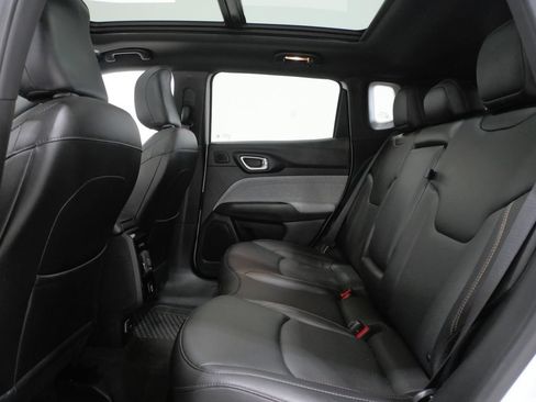 Used 2023 Jeep Compass Latitude w/ Sun and Sound Group AWD/4WD image 24