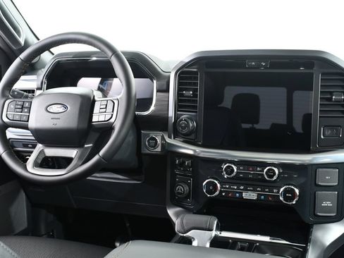 New 2026 Ford F150 Lariat w/ Equipment Group 502A High AWD/4WD image 8