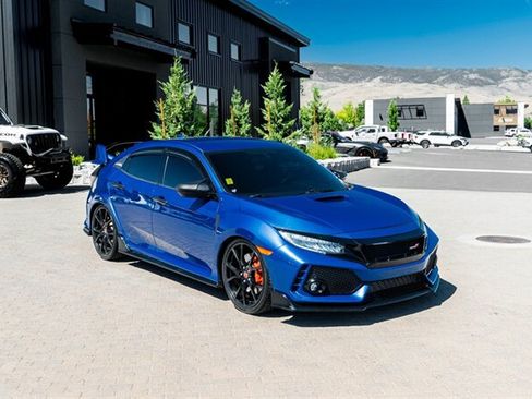 Used 2018 Honda Civic Type R image 7