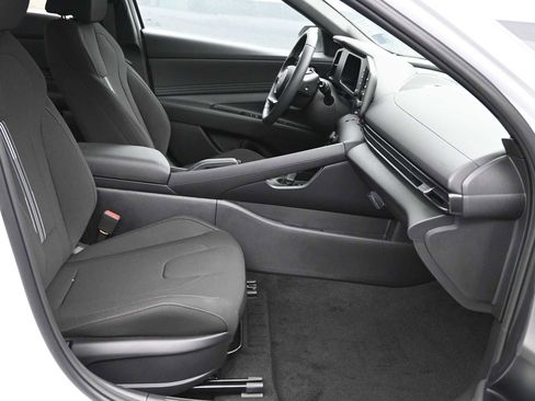 New 2026 Hyundai Elantra Sport w/ Cargo Package image 11