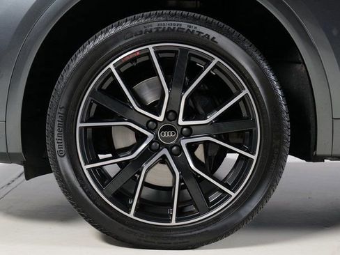 Used 2023 Audi SQ5 Premium Plus w/ Premium Plus Package image 31