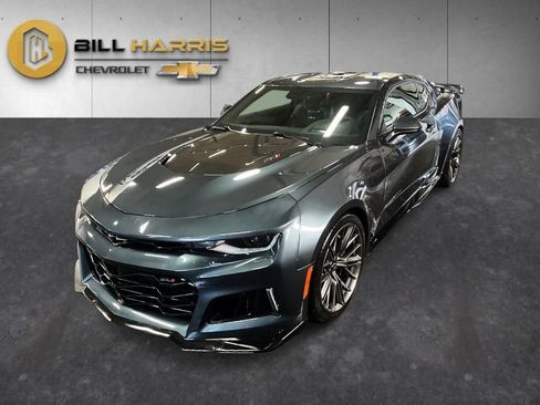 Used 2023 Chevrolet Camaro ZL1 image 1