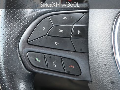 Used 2024 Dodge Durango GT image 9